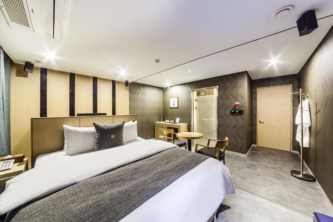 Jbis Hotel Uijeongbu Exterior photo